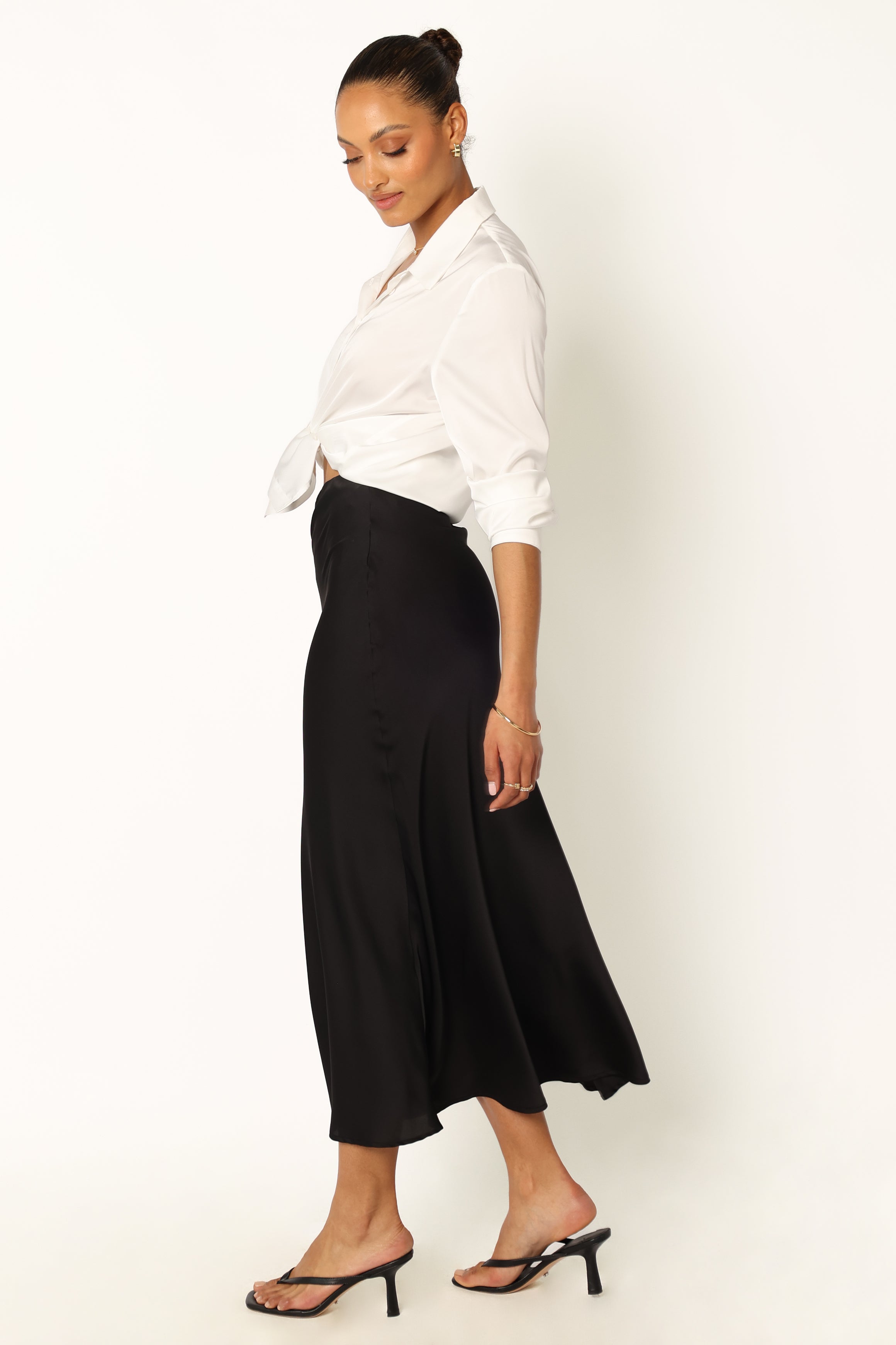 Nellie Satin Midi Skirt - Black - 图片 6